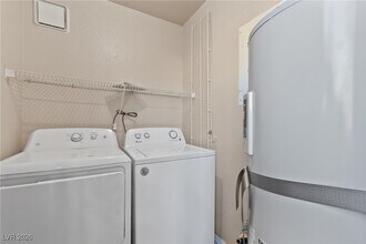 Building Photo - 9325 W Desert Inn Rd