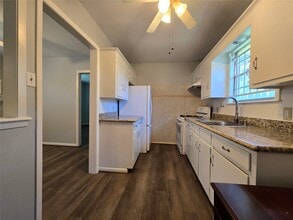 Building Photo - 2527 Willowby Dr