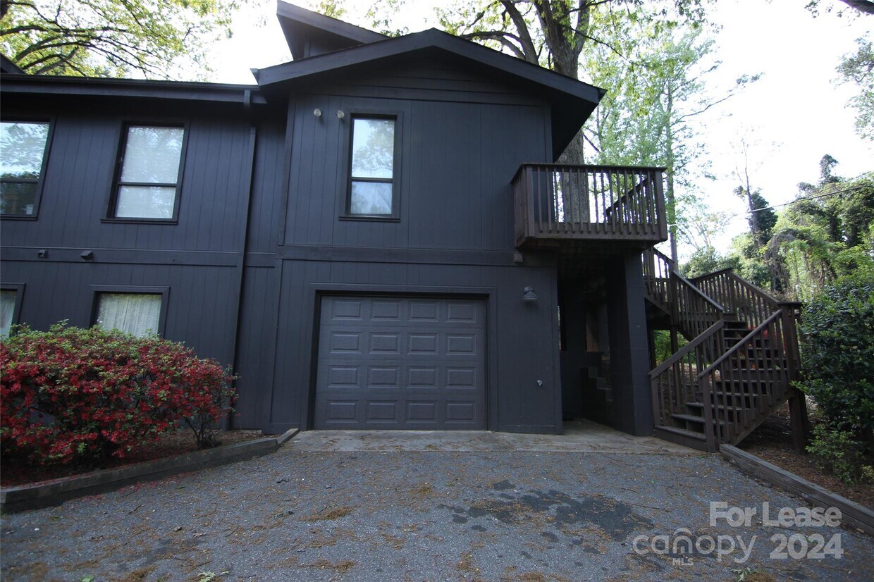 15 Woodland Rd, Tryon, NC 28782 Townhome Rentals in Tryon NC