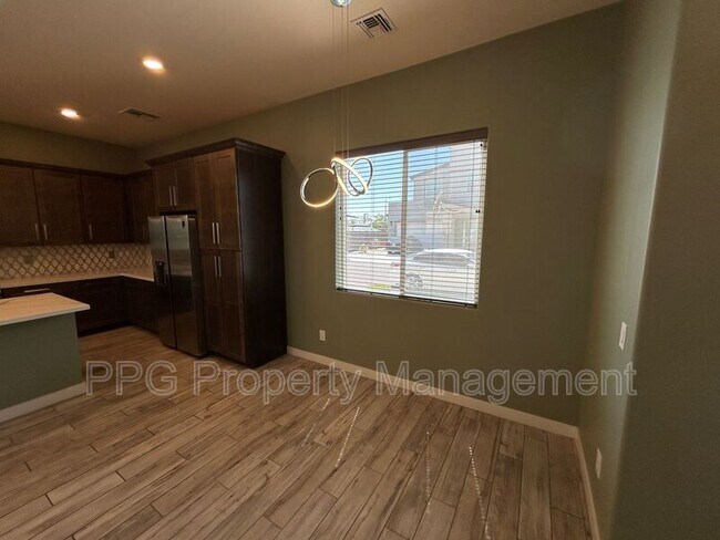 Foto del edificio - 15965 N 74th Ln