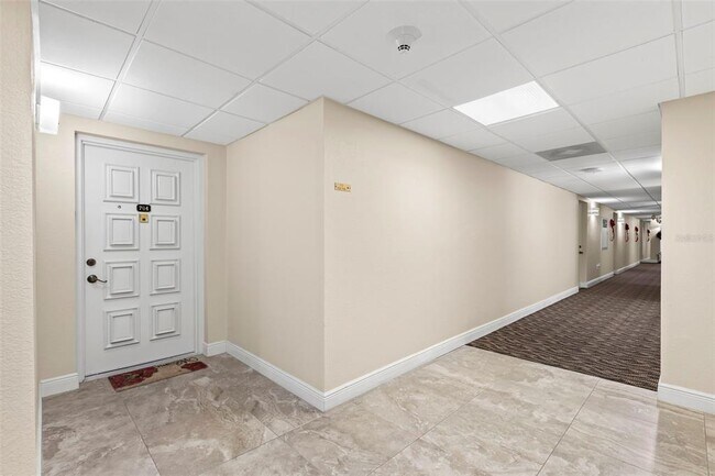 Foto del edificio - 700 Island Way