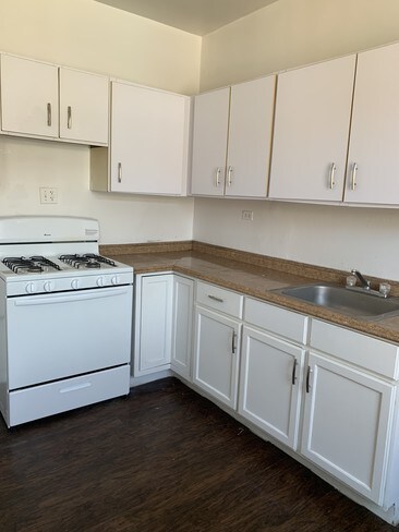 Foto del edificio - 5242 S Drexel Ave