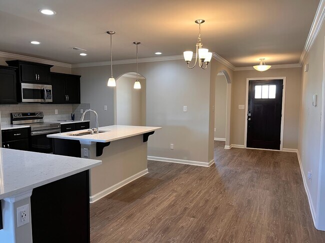 Building Photo - 122 Wyatt Miles Ln