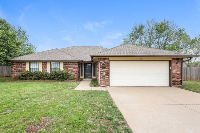 Building Photo - 1112 Briar Bend Trail