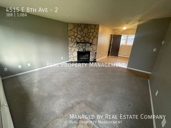 Foto del edificio - 4515 E 8th Ave