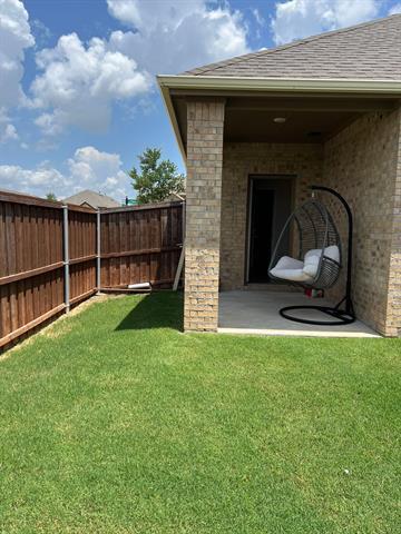 Building Photo - 1530 Princeton Dr