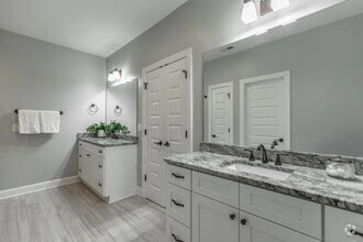 Building Photo - 3495 Travertine Ln