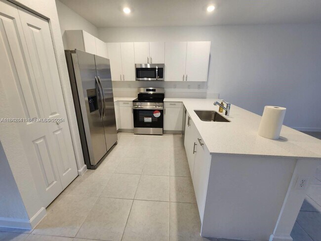 Foto del edificio - 23320 SW 127th Ct