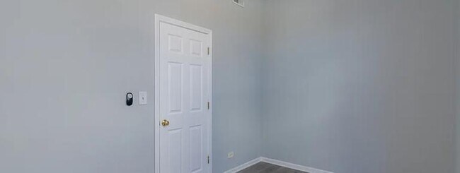Foto del edificio - 815 N Fairfield Ave
