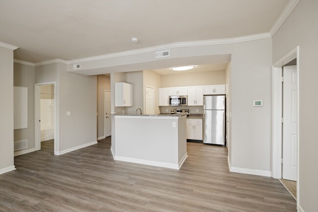 2BR, 2BA - Renaissance - Signature Place Apartments