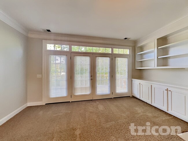 Foto del edificio - 167 Tanners Mill Rd