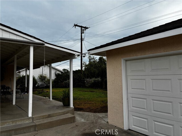 Foto del edificio - 1520 Melody Ln