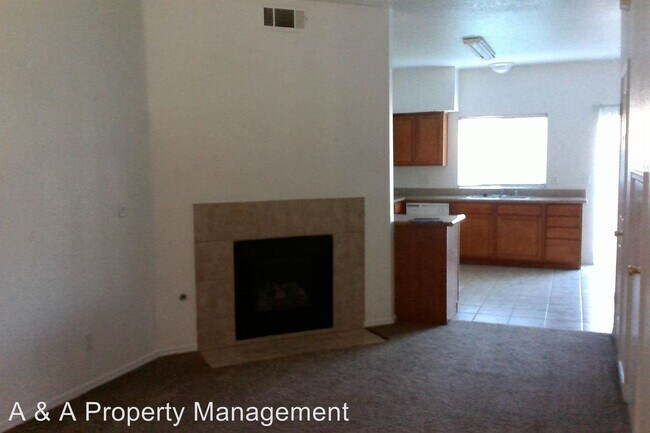 Foto del edificio - 1014-1020 E Ashlan Ave