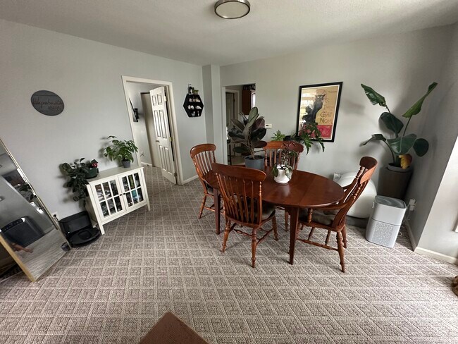 Foto del edificio - 514 W Auglaize St