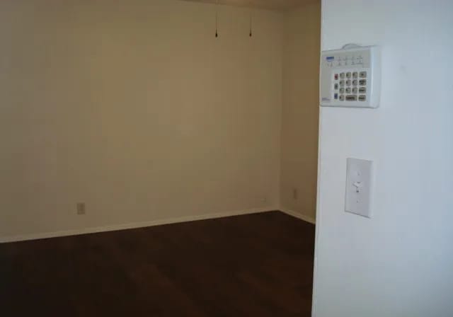 Building Photo - 4530 El Simpatico St