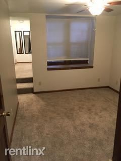 Building Photo - 1 br, 1 bath Apartment - 240 Carrington St
