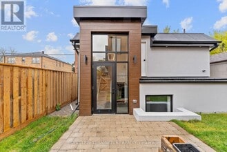 Building Photo - 45 William St