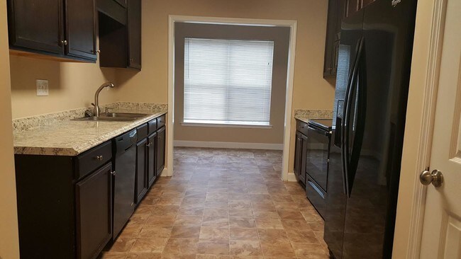 Foto del edificio - 6504 Lantern Ct