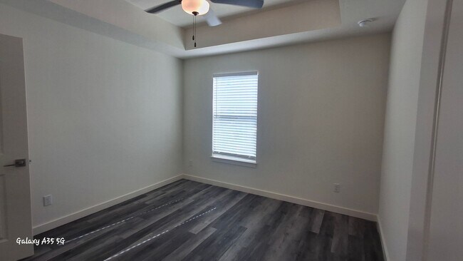 Foto del edificio - *** PRICE REDUCTION***  2 Bedroom 2 Bath • AVAILABLE NOW • NEW CONSTRUCTION!
