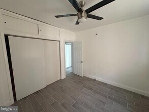 Building Photo - 6619 Blakemore St