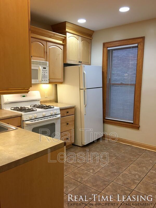 Foto del edificio - 2826 Pleasant Ave