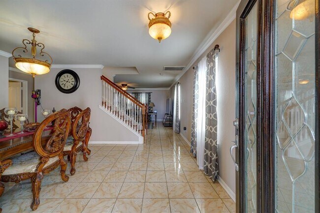 Foto del edificio - 9210 Kendale Dr