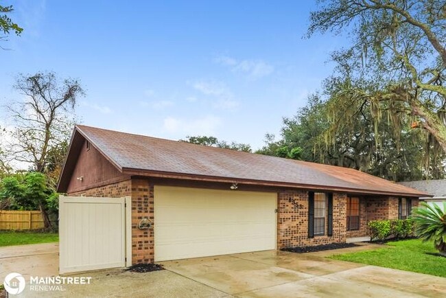 Building Photo - 6353 Tree Top Cir W, Jacksonville, FL 32244