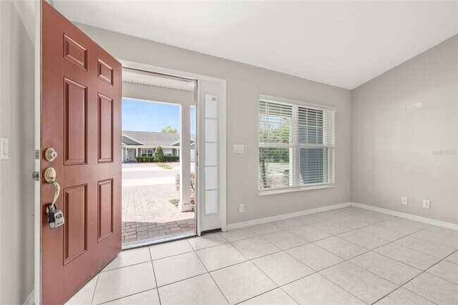 Foto del edificio - 284 Reese Ct