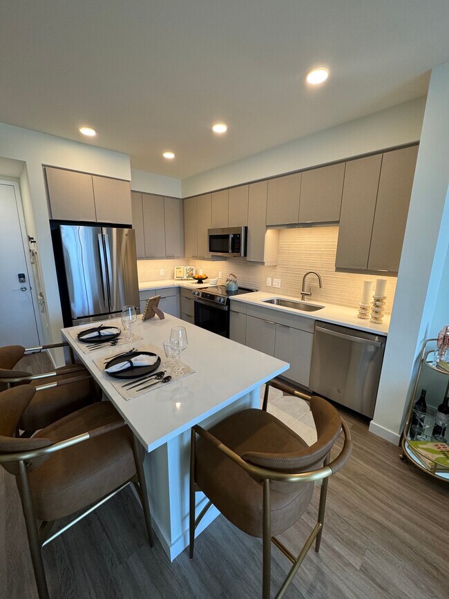 Foto del edificio - 56 NE 29th St