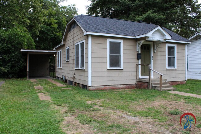 Building Photo - 410 Browning Ave