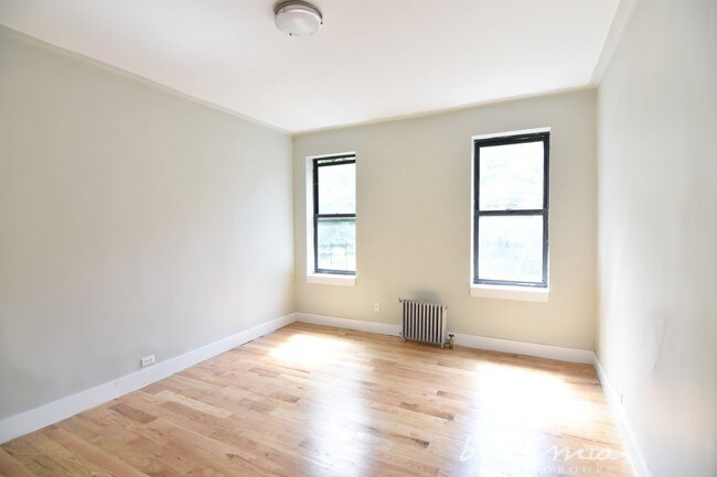 Building Photo - 3300 Bailey Avenue