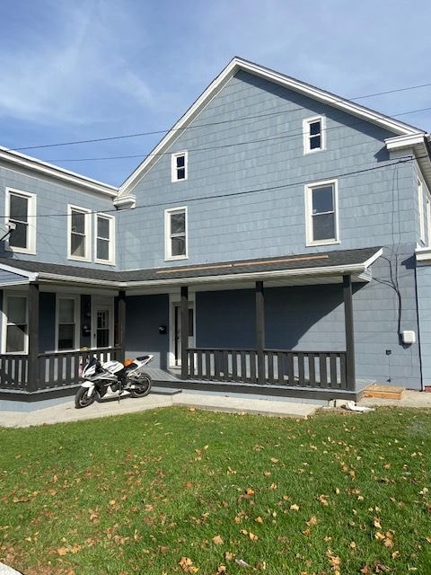 Building Photo - 401 3rd St
