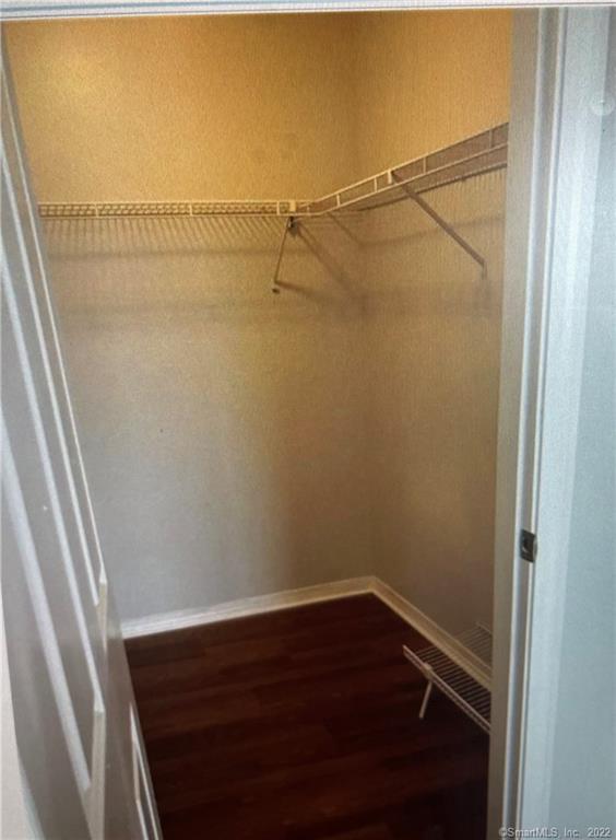 closet - 27 Southwind Ln