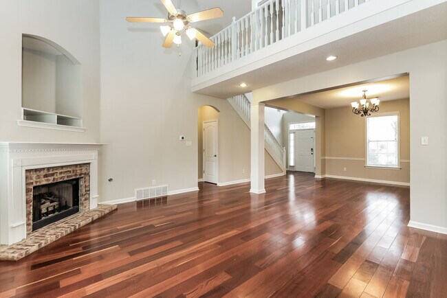 Foto del edificio - 10221 Carly Dr