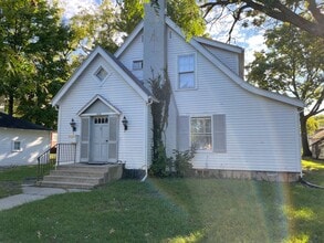 Building Photo - 534 Hayes St