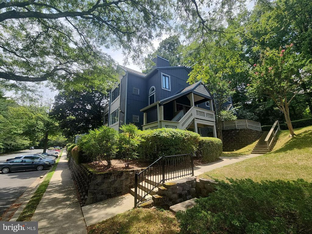 Foto principal - 936 Windbrooke Dr