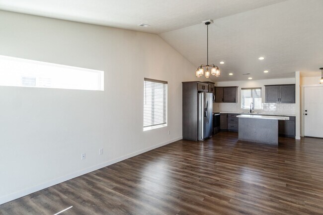 Foto del edificio - Beautiful Single Family Home In Cheney!!