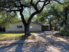 Building Photo - 2403 Dijon Dr