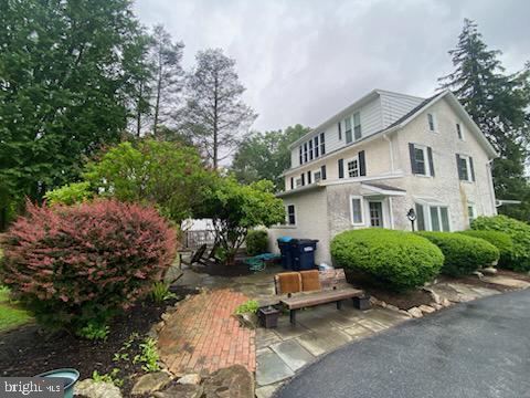 Foto del edificio - 426 Dowlin Forge Rd