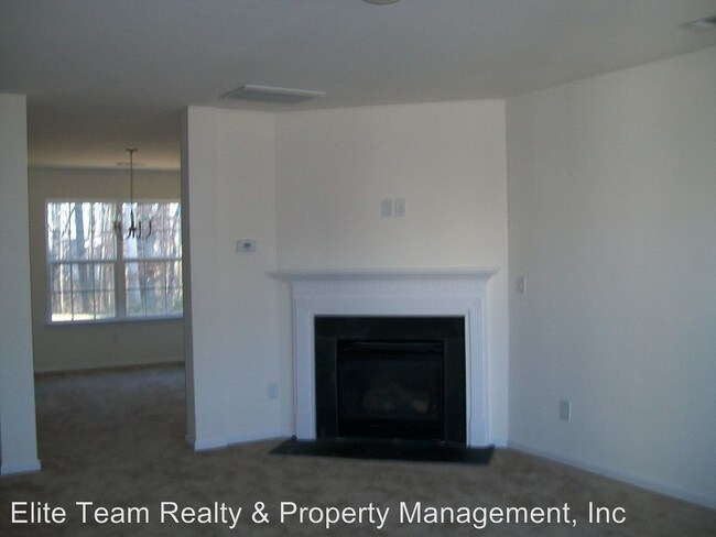 Building Photo - 4 br, 2.5 bath House - Jenny Ann Dr 7718