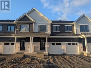 Building Photo - 375 Les Emmerson Dr