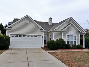 Building Photo - 6923 Lenhart Dr