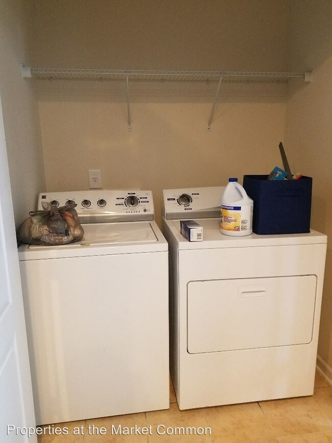 Foto del edificio - 1745 Culbertson Ave