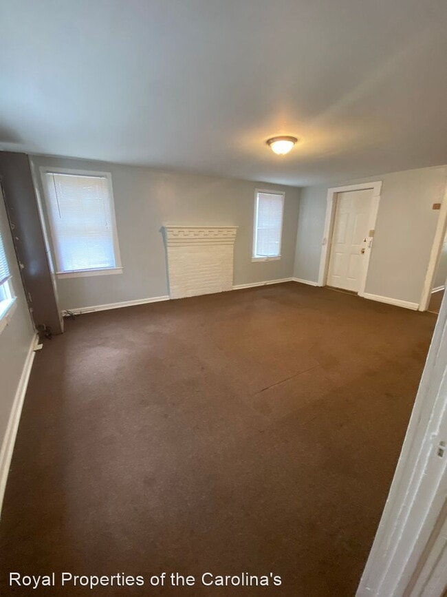 Building Photo - 2 br, 1 bath House - 914 Ivey Lane