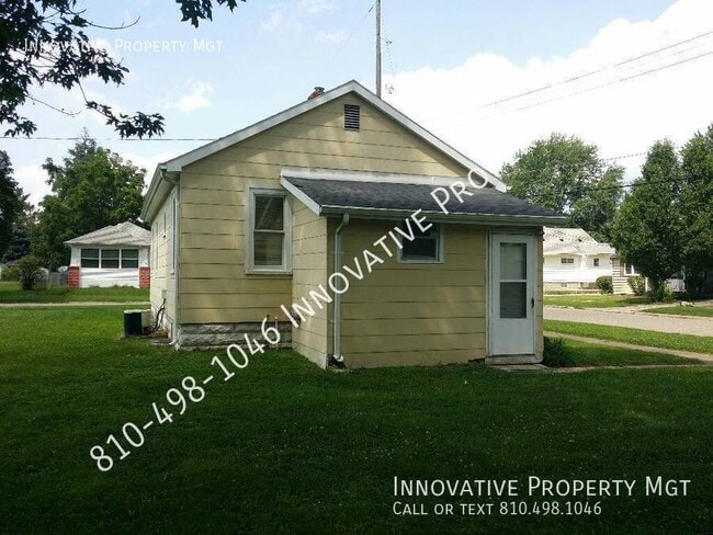 Building Photo - 3201 Clairmont St
