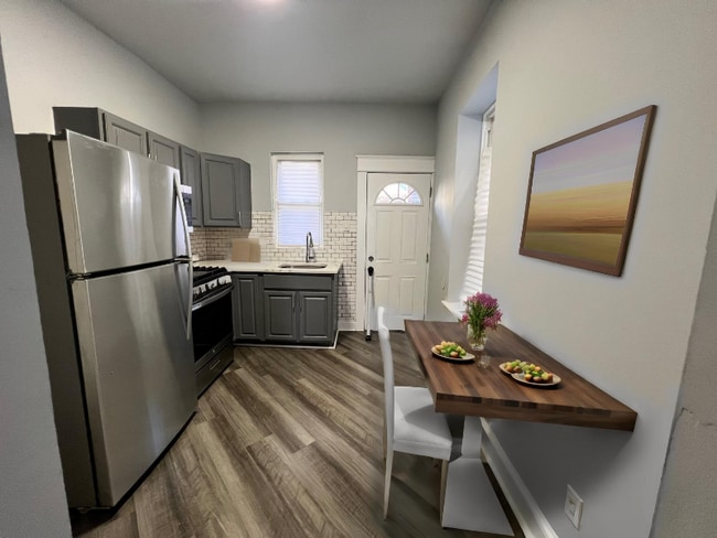 Foto del edificio - 2464 N Napa St