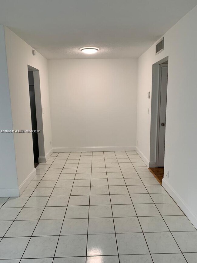 Foto del edificio - 1830 Cleveland St