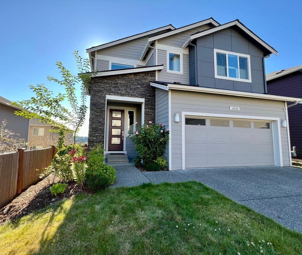 Primary Photo - 4330 234th Pl SE