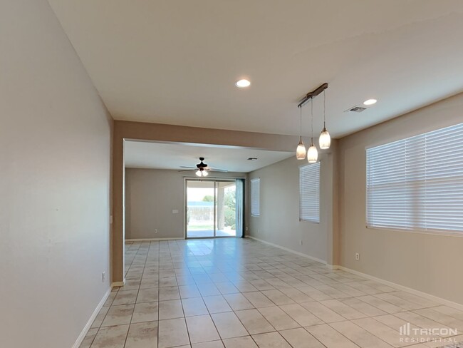 Building Photo - 2263 S 236th Dr