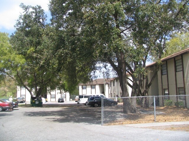 Building Photo - 14303-14305 N 18th St